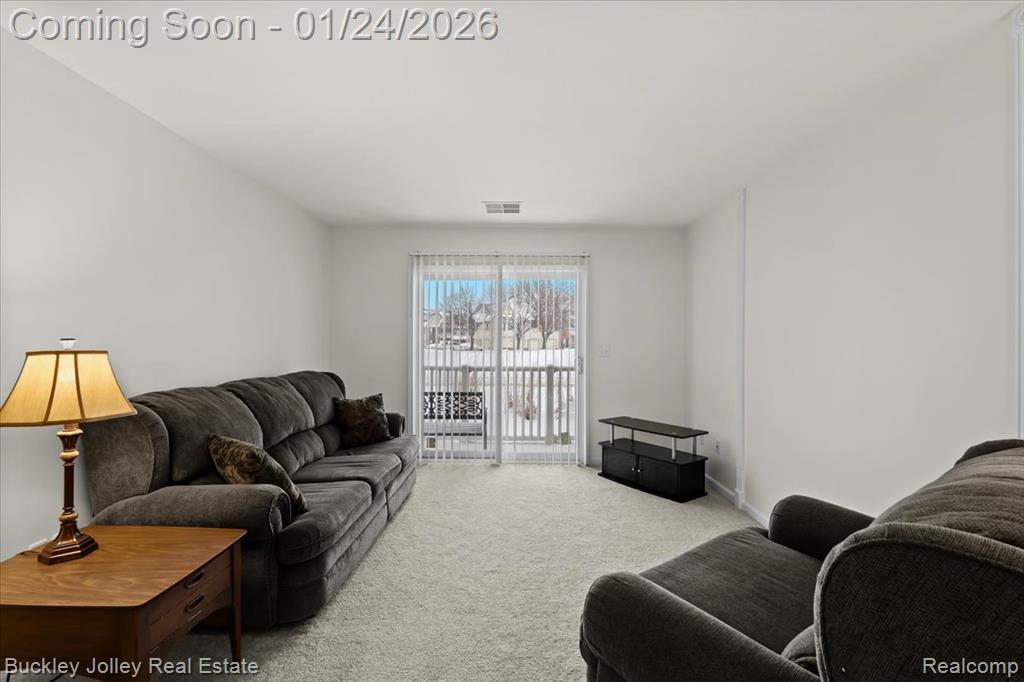 4030 Kirkway Court, 125, Howell, MI 48843 — Photo 5