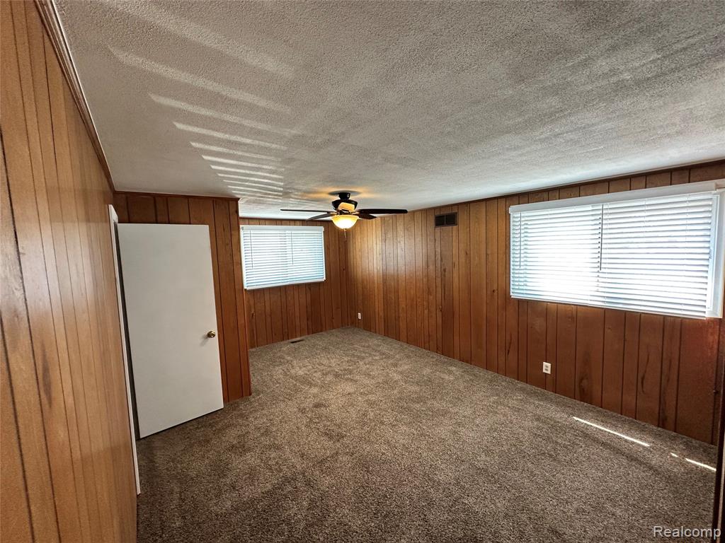 8553 N HUBBARD Street, Westland, MI — Photo 17