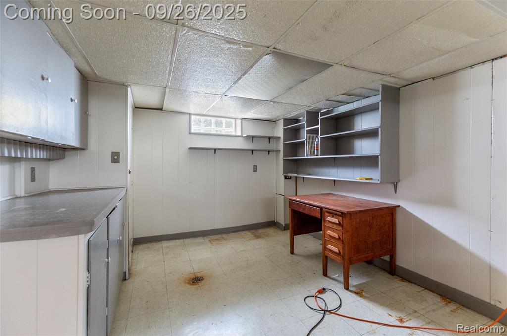 7290 Helen, Center Line, MI 48015 — Photo 23