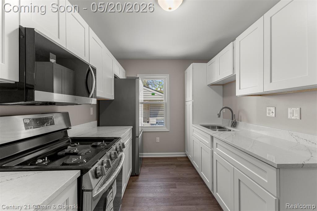 4545 Westland Street, Dearborn, MI 48126 — Photo 13