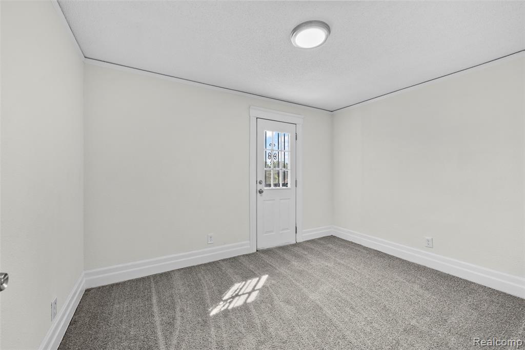 3636 Maxwell Street, Detroit, MI 48214 — Photo 27