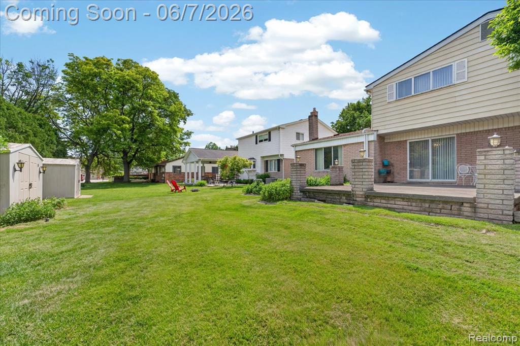 20257 Coachwood Road W, Riverview, MI 48193 — Photo 38