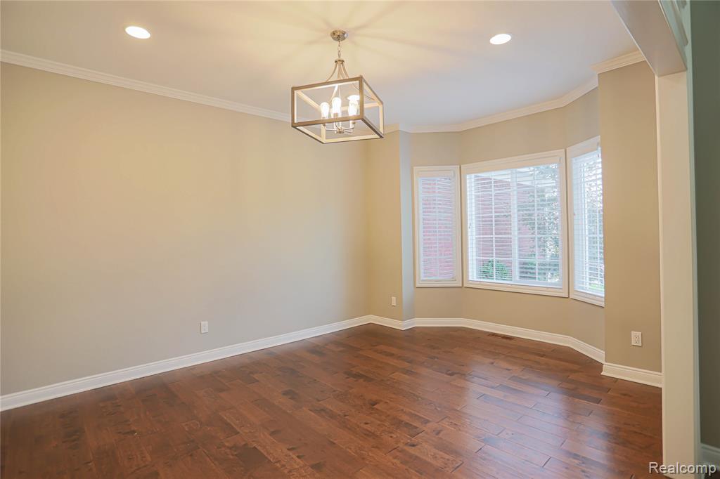 55761 Timbers Edge Drive, Shelby Twp, MI 48316 — Photo 10