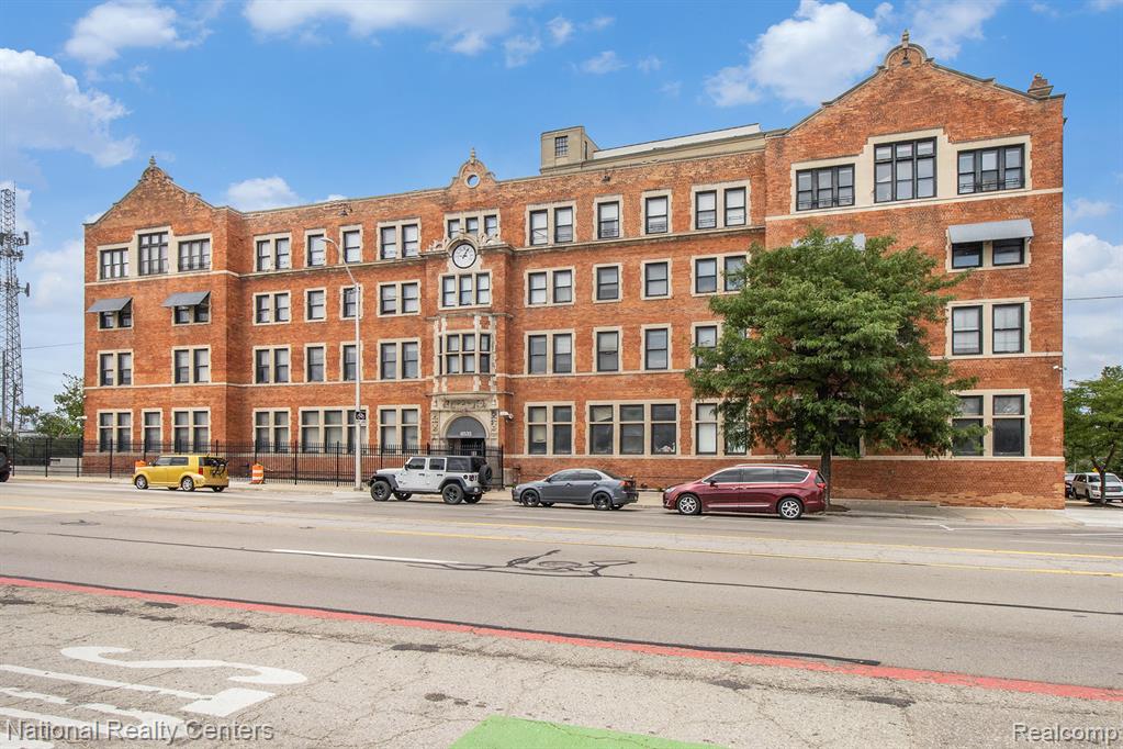 6533 E Jefferson Avenue, 323, Detroit, MI 48207 — Photo 4