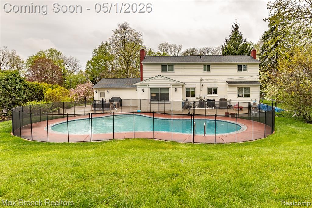 2275 Park Ridge Drive, Bloomfield Hills, MI 48304 — Photo 15