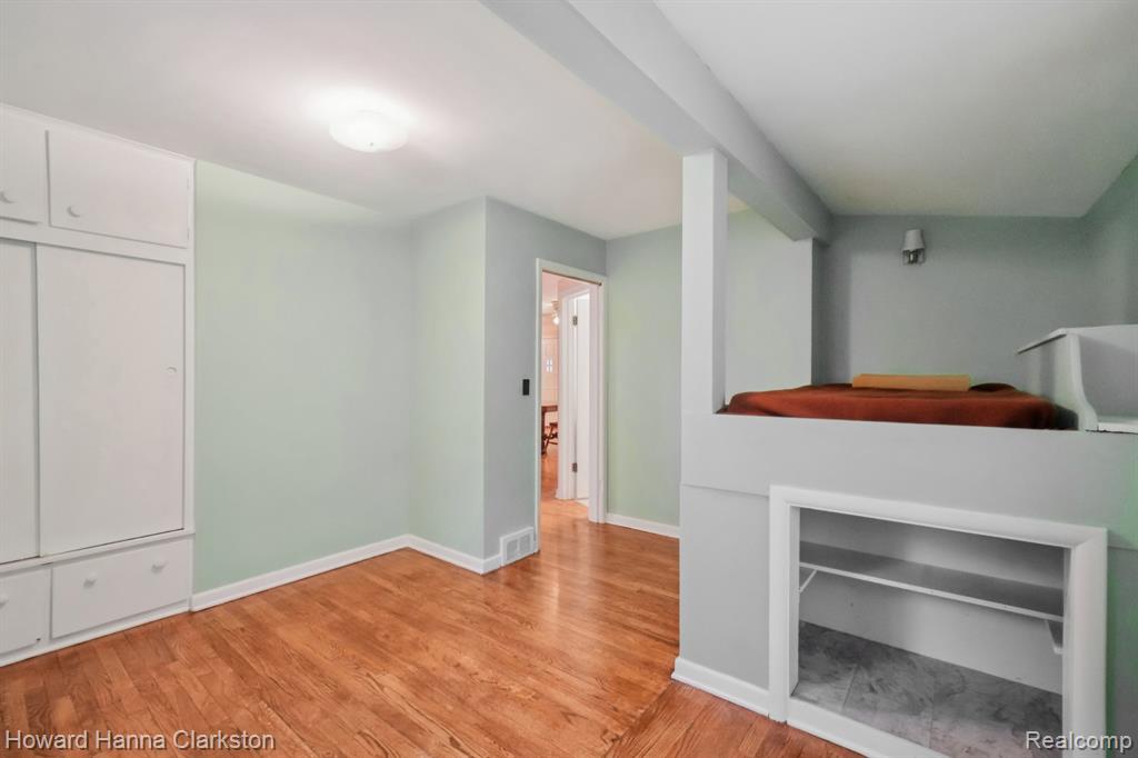 5506 Cruse Avenue, Waterford, MI 48327 — Photo 15