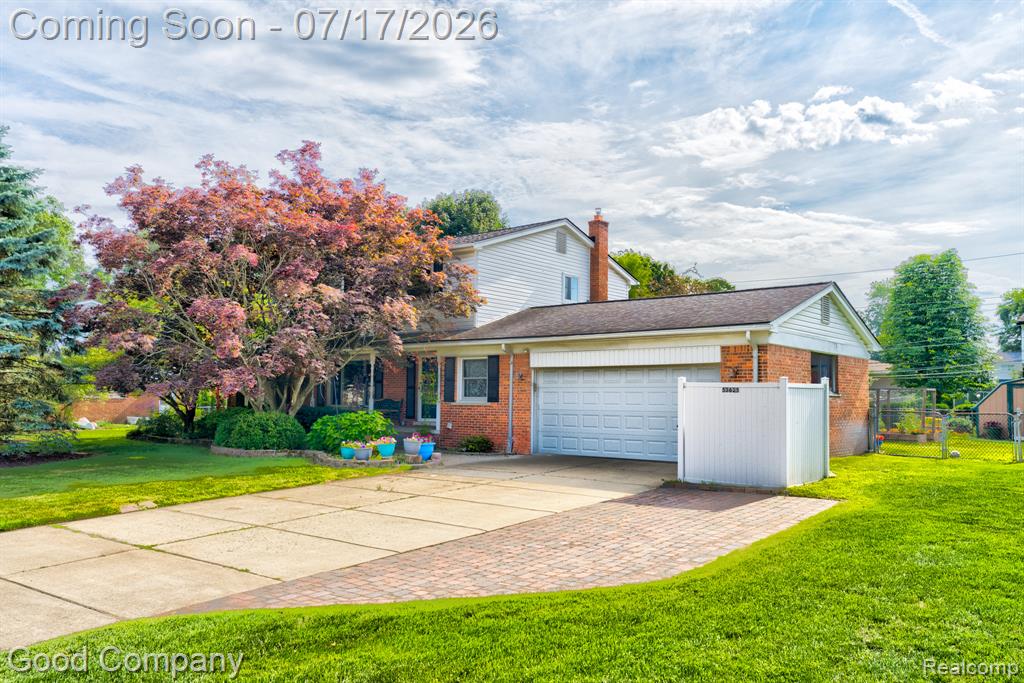 53625 Shelby Road, Utica, MI 48316 — front exterior