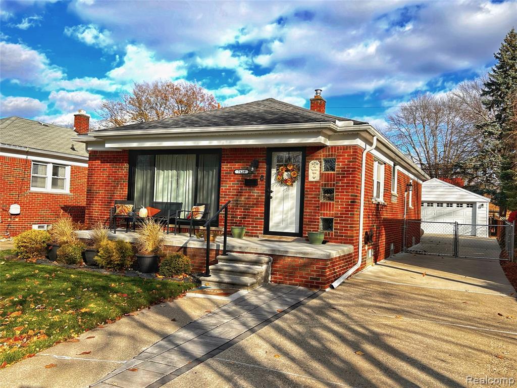 7639 Cortland Avenue, Allen Park, MI 48101 — front exterior