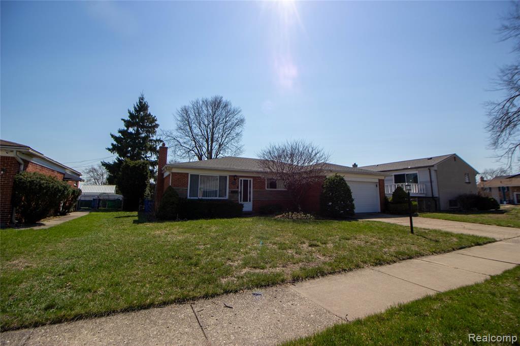 4558 Sudbury Drive, Warren, MI 48092 — Photo 2