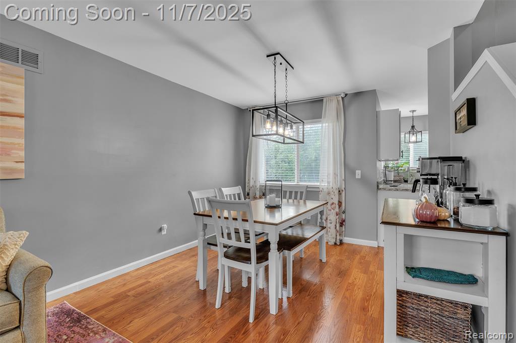 8522 Berkshire Drive, Ypsilanti, MI 48198 — Photo 7