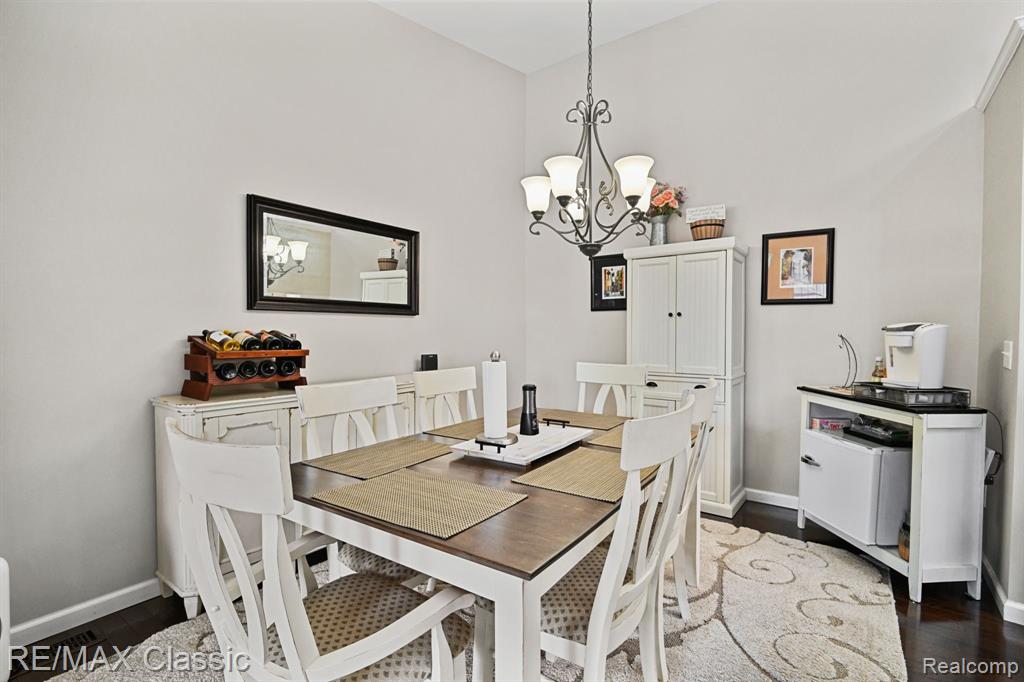 38863 COUNTRY Circle, 88, Farmington Hills, MI 48331 — Photo 6