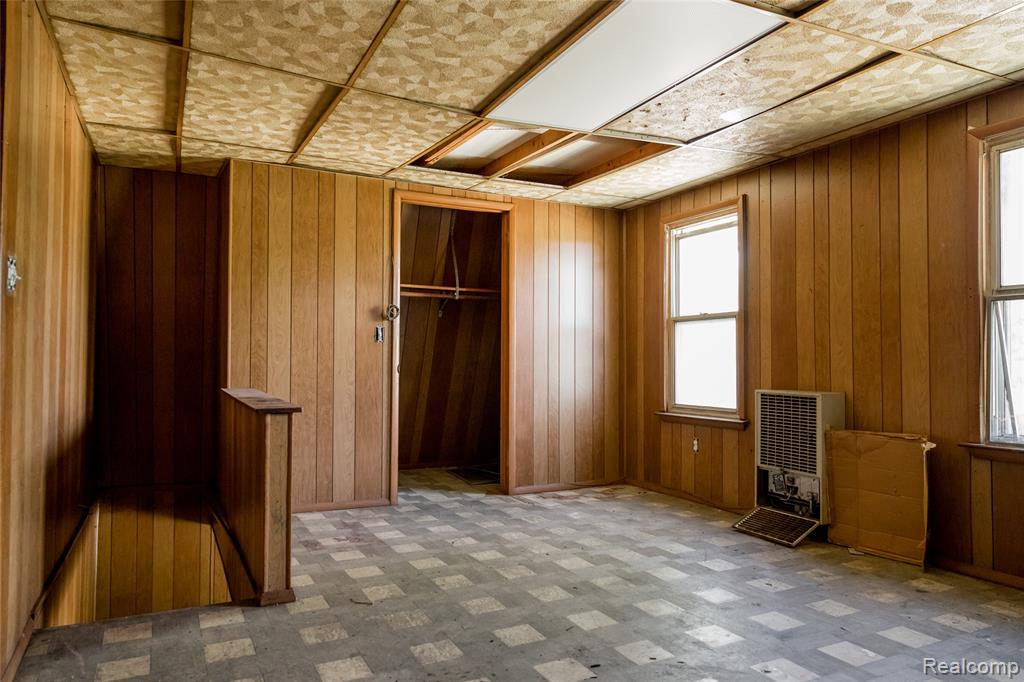 8886 Lorman Street, Detroit, MI 48214 — Photo 12