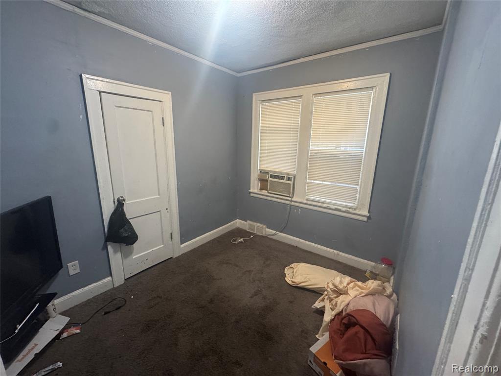 18900 Cardoni Street, Detroit, MI 48203 — Photo 15