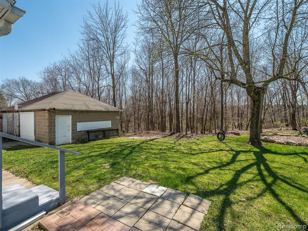 201 Division Street, Hudson, MI 49247 — Photo 35