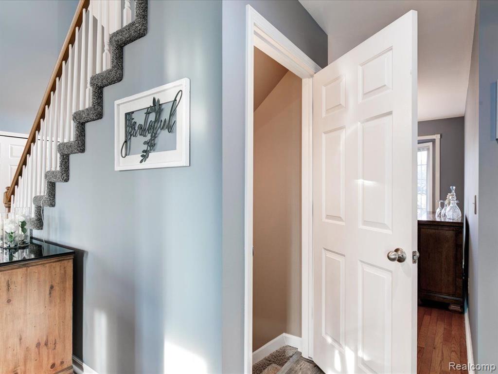49275 SANTA ANITA Drive W, Chesterfield, MI 48047 — Photo 49