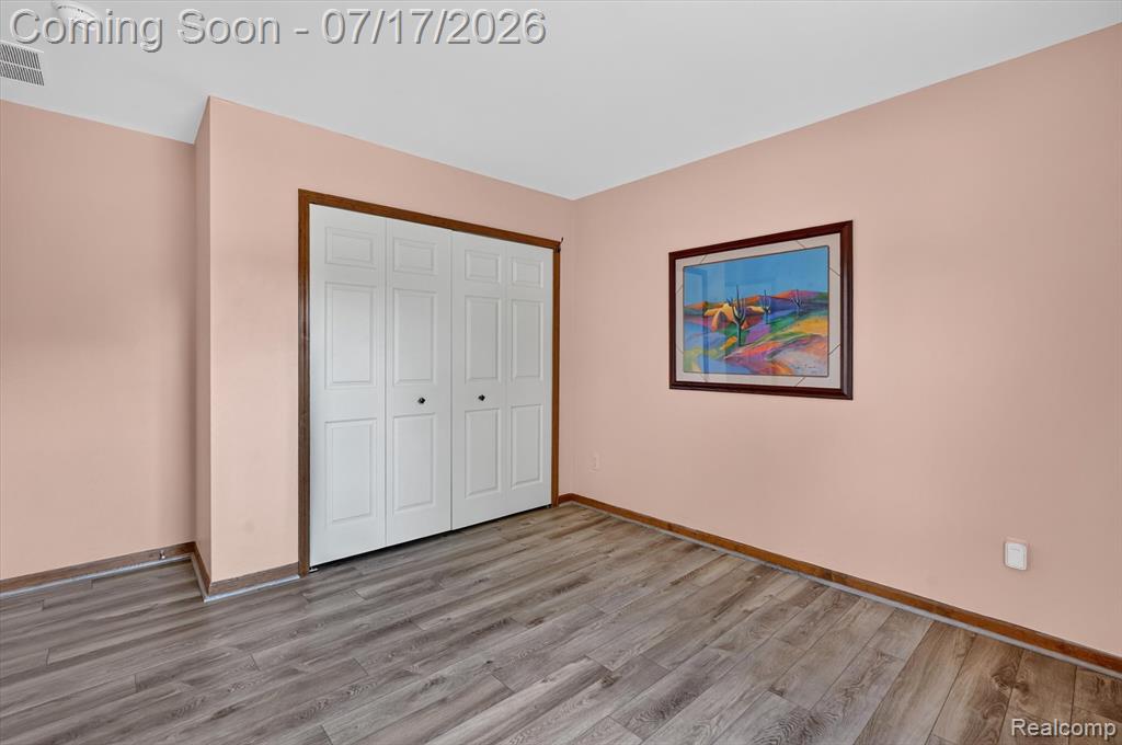 60309 Lamplighter Drive, New Hudson, MI 48165 — Photo 29