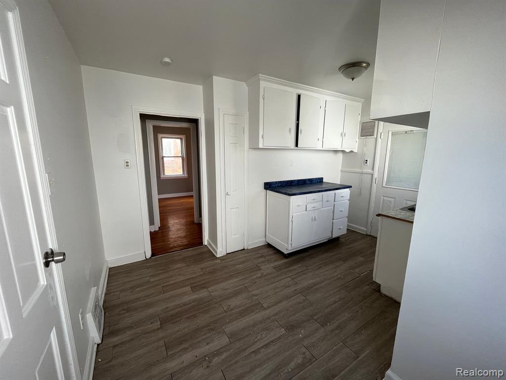 7345 PENROD Street, Detroit, MI 48228 — Photo 3