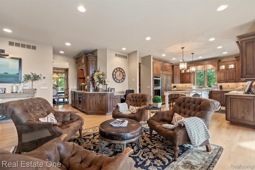 7181 Hillside Drive, Clarkston, MI — Photo 22