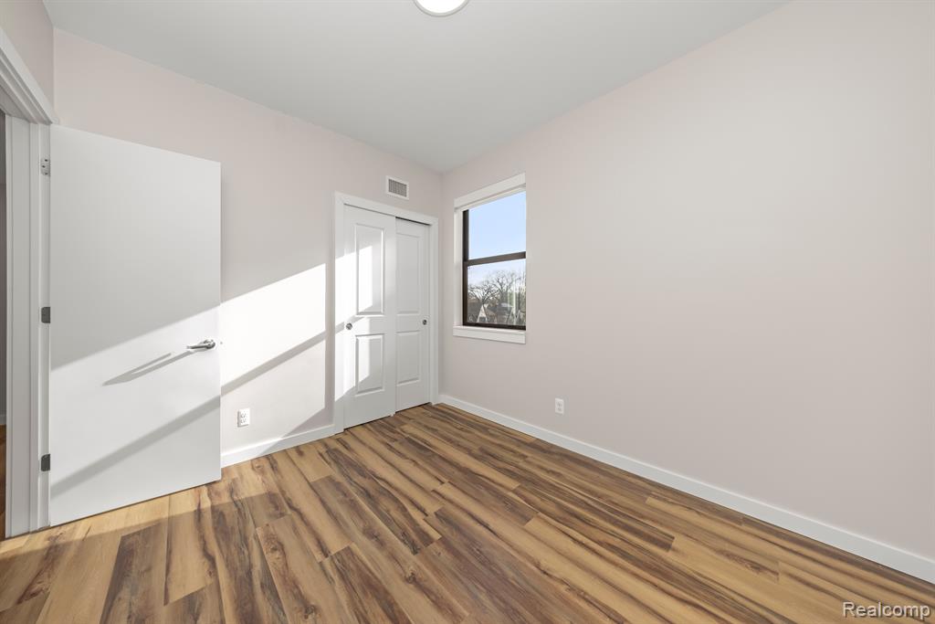 16530 Warren Avenue, Detroit, MI 48224 — Photo 10