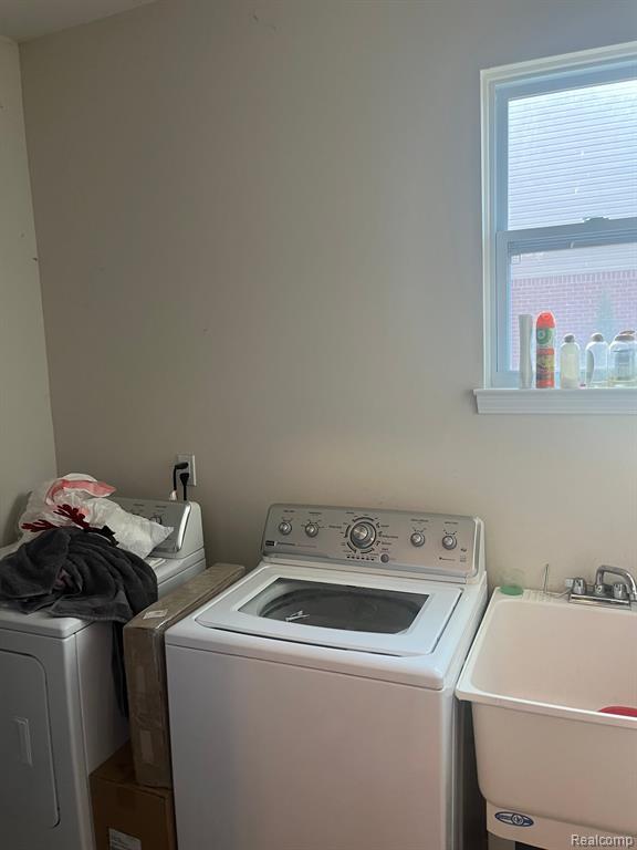 9849 ROLAN MEADOWS Drive, Belleville, MI 48111 — Photo 7