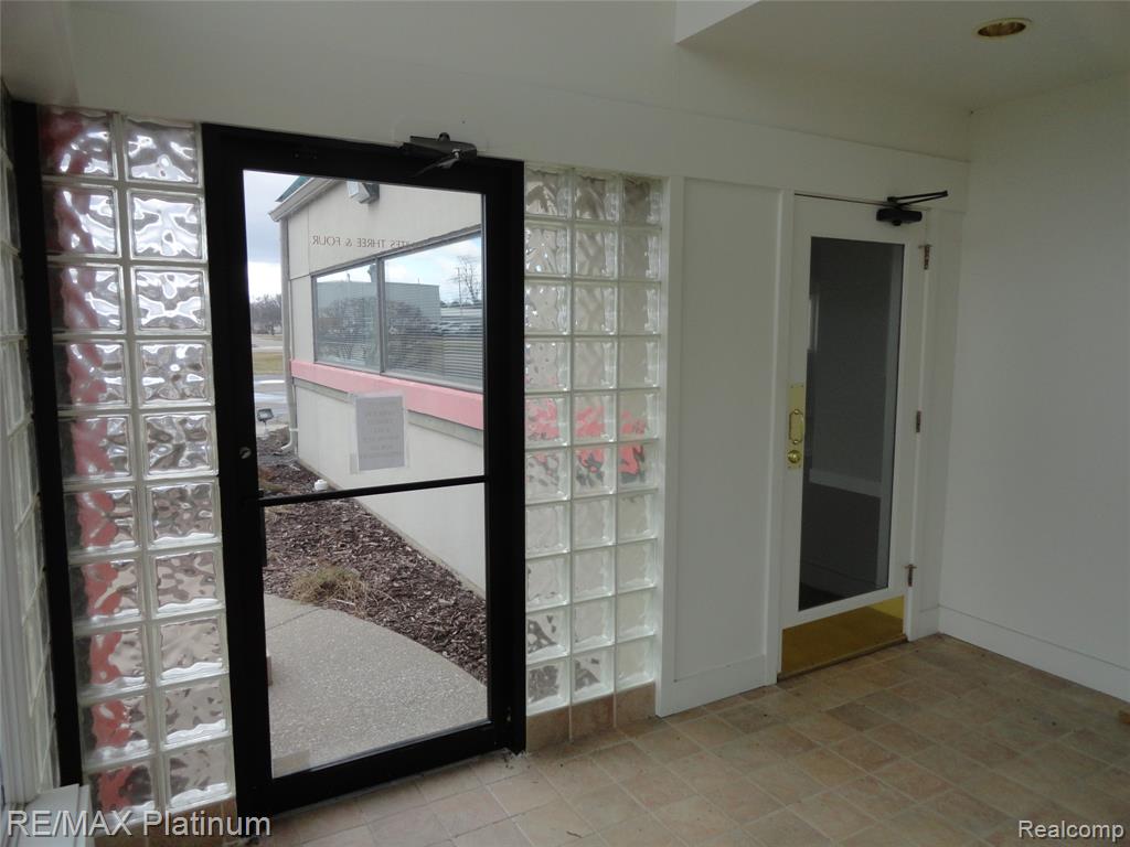 6015 W Pierson Road, Flushing, MI 48433 — Photo 24