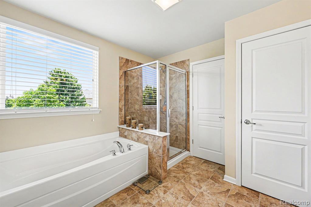 51133 Federal Boulevard, Canton, MI 48188 — Photo 16