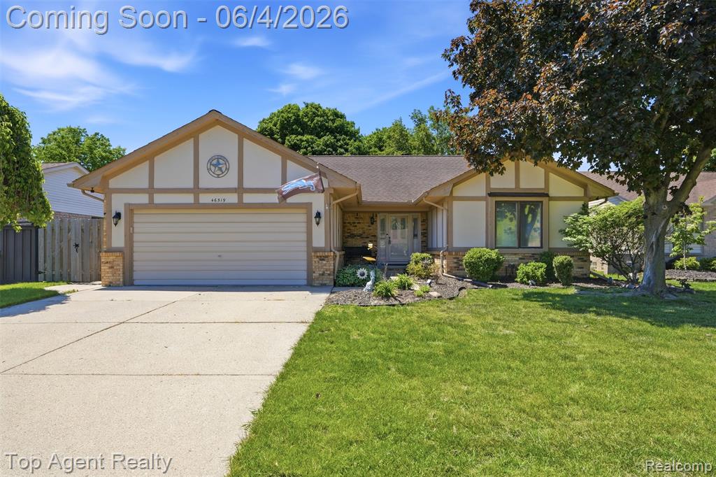 46519 Donahue Avenue, Macomb, MI 48044 — front exterior