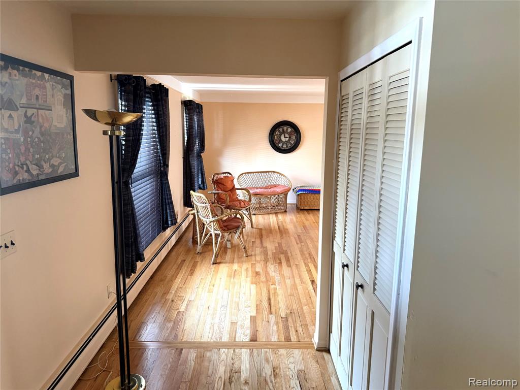 2570 Aspen Lane, Bloomfield, MI 48302 — Photo 12