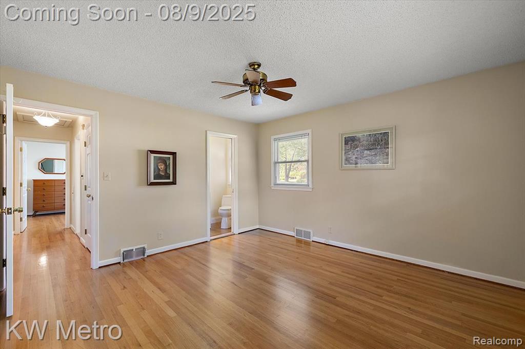 18241 Dunblaine Avenue, Beverly Hills, MI 48025 — Photo 51