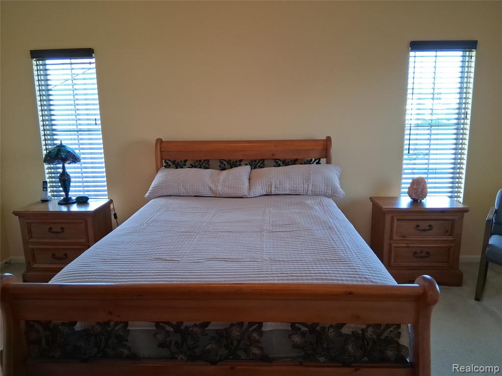 415 Lake Laura Drive, Pontiac, MI 48341 — Photo 10