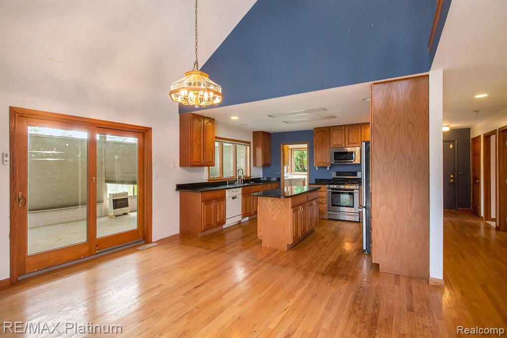 6450 FISHER ROAD, Howell, MI 48855 — Photo 7