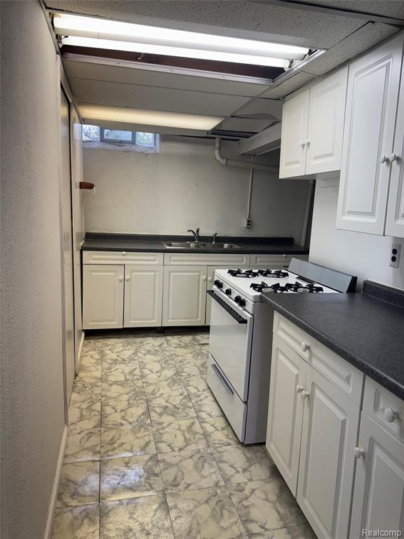 4110 Rose Mary Drive, Sterling Heights, MI 48310 — Photo 26