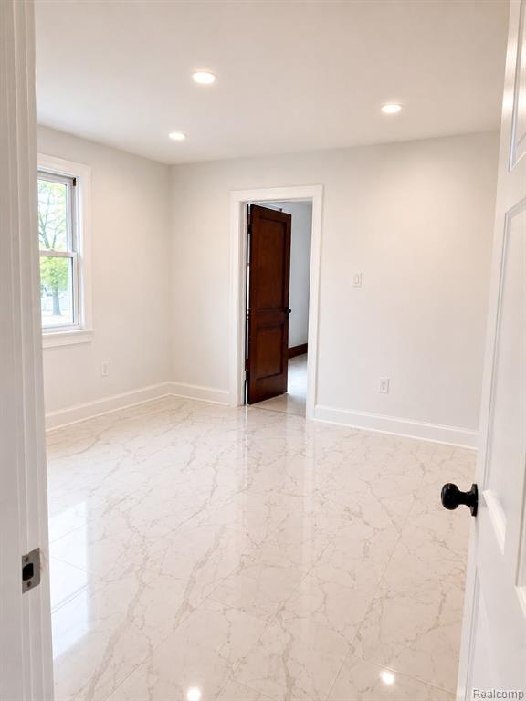 6672 Clifton Street, Detroit, MI 48210 — Photo 3