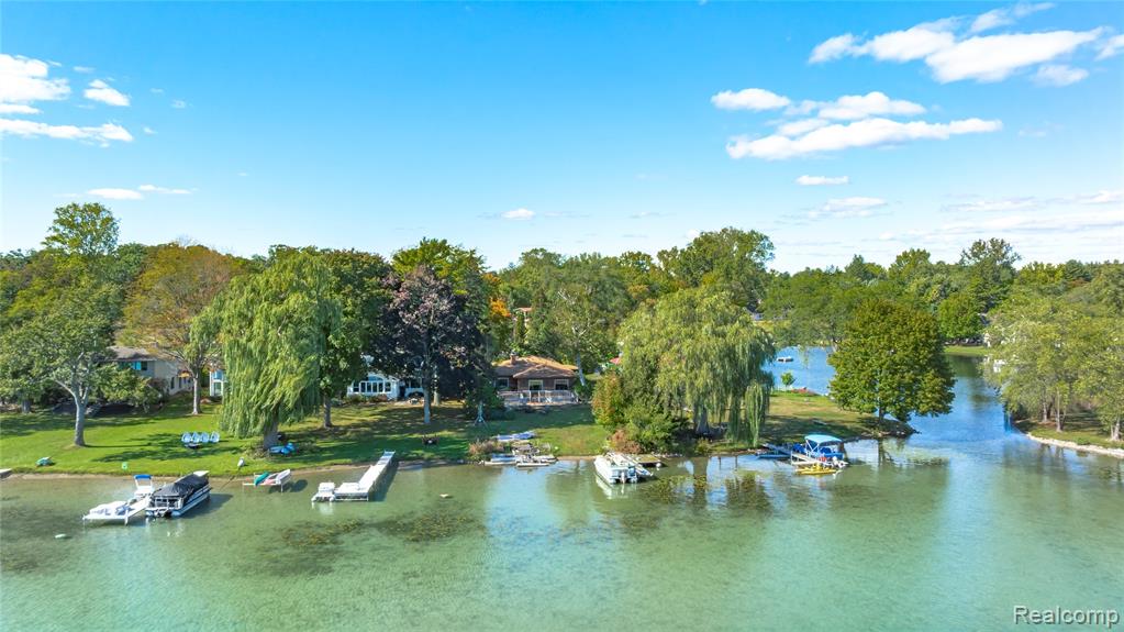 6351 Alden Drive, West Bloomfield, MI 48324 — Photo 40