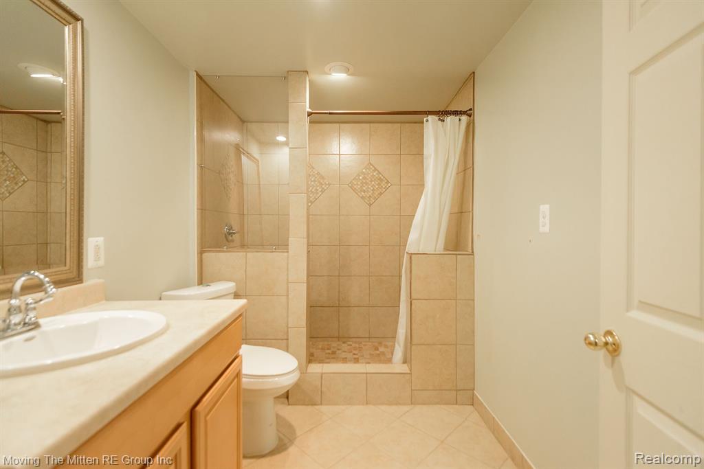 9084 W WALDEN Drive, Van Buren, MI 48111 — Photo 48