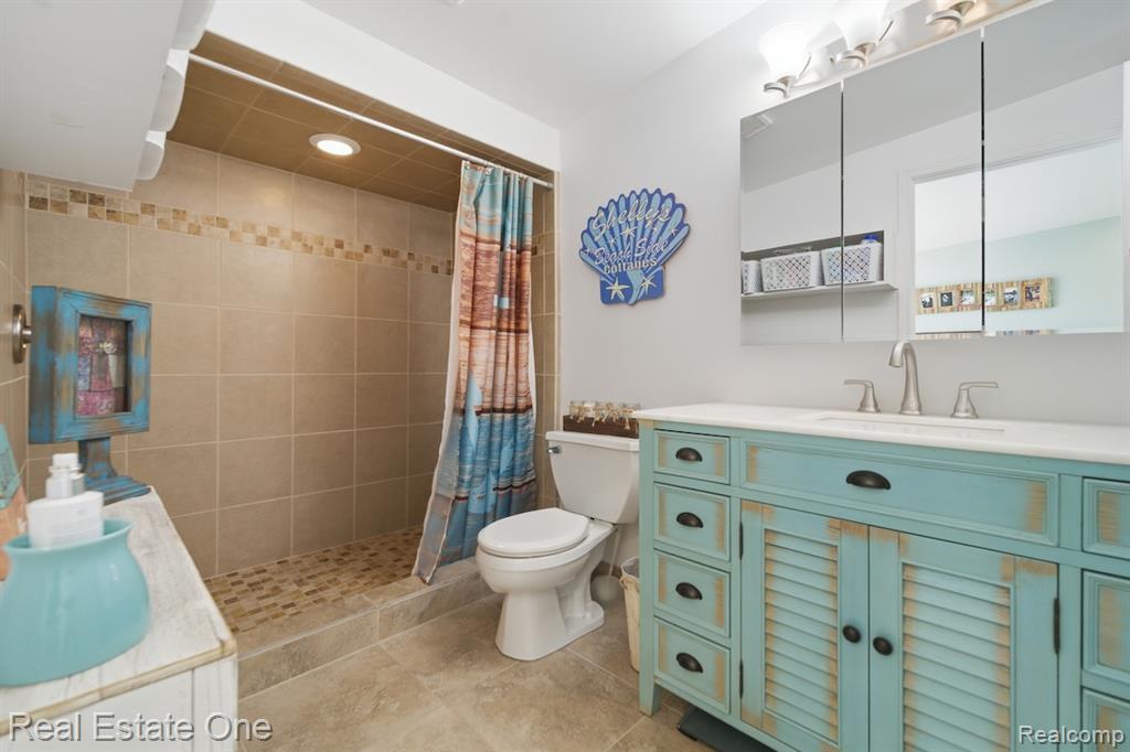 8080 Pine Ranch Drive, Brighton, MI 48114 — Photo 31