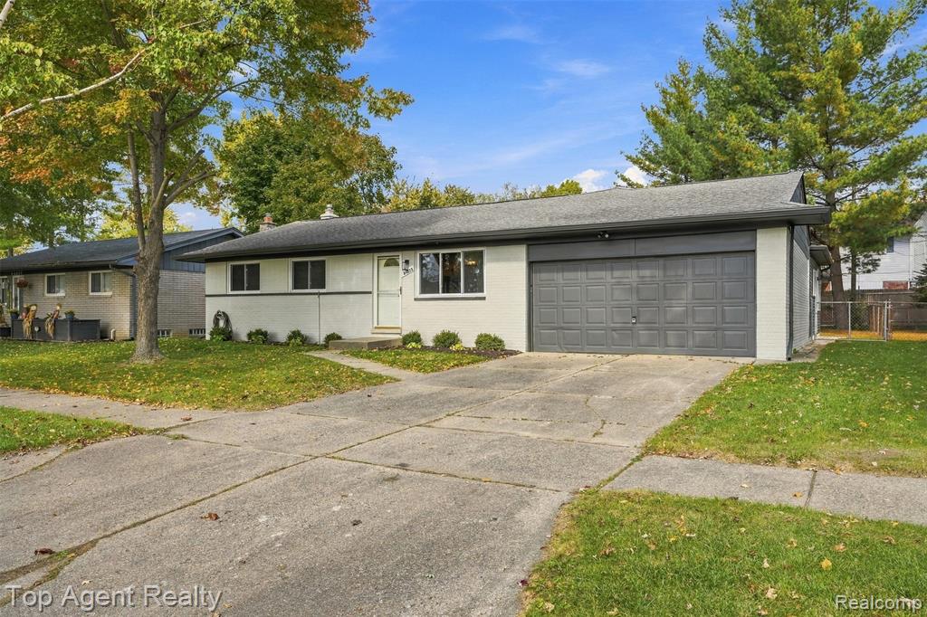 24223 Ramsgate Street, Clinton Twp, MI 48035