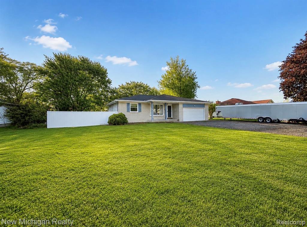 5288 Torrey Road, Mundy, MI 48507 — front exterior