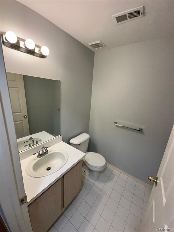 22277 ATLANTIC POINTE, Farmington Hills, MI 48336 — Photo 12