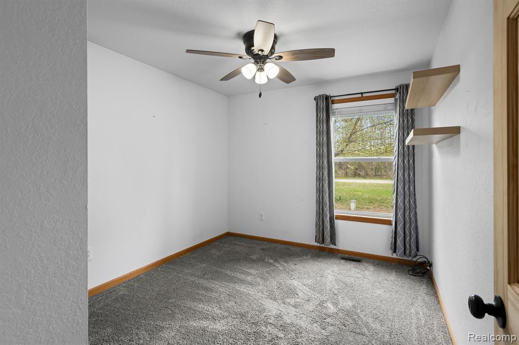 1125 HOUND DOG Trail, St. Helen, MI 48656 — Photo 18