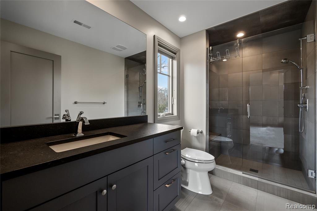 3824 Poppleton Court, Troy, MI 48084 — Photo 28