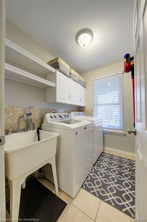 44273 Richmond Court, Canton, MI 48187 — Photo 32