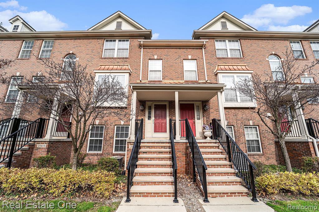 25406 Saint James, Southfield, MI 48075 — Photo 26