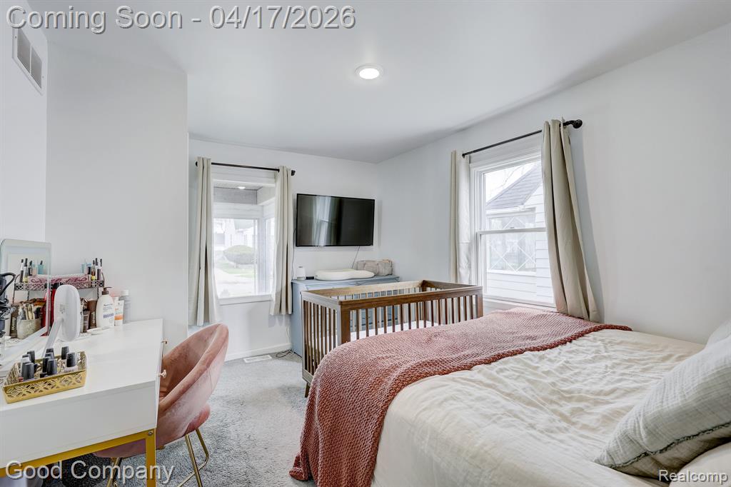 23067 Hazelwood Avenue, Hazel Park, MI 48030 — Photo 17