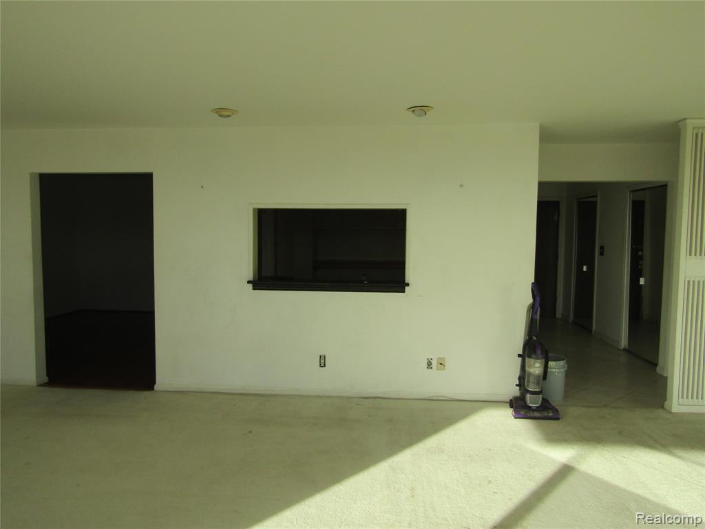 15801 Providence Drive, 10C, Southfield, MI 48075 — Photo 7