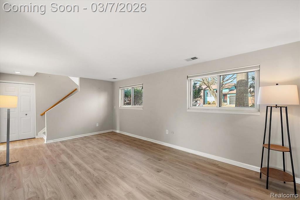 608 Amelia Avenue, Royal Oak, MI 48073 — Photo 23