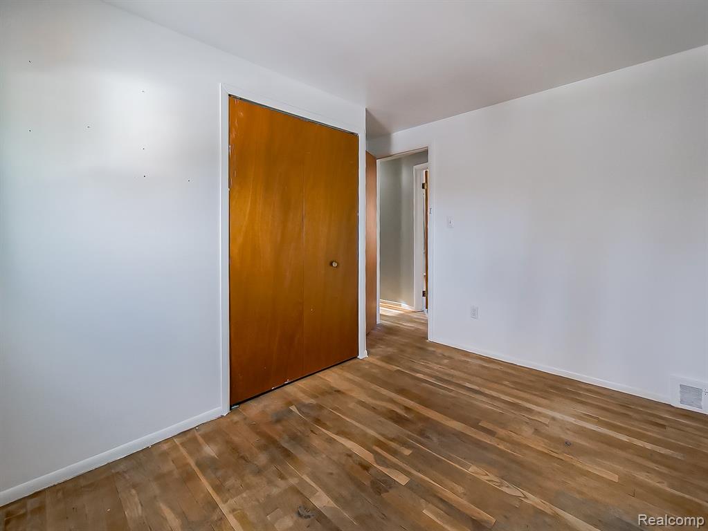 430 N Dobson Street, Westland, MI — Photo 22