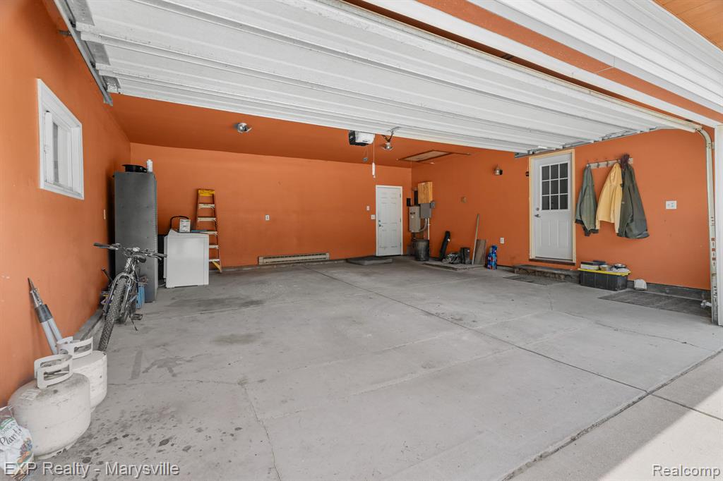 12980 Metcalf Road, Brockway, MI 48097 — Photo 10