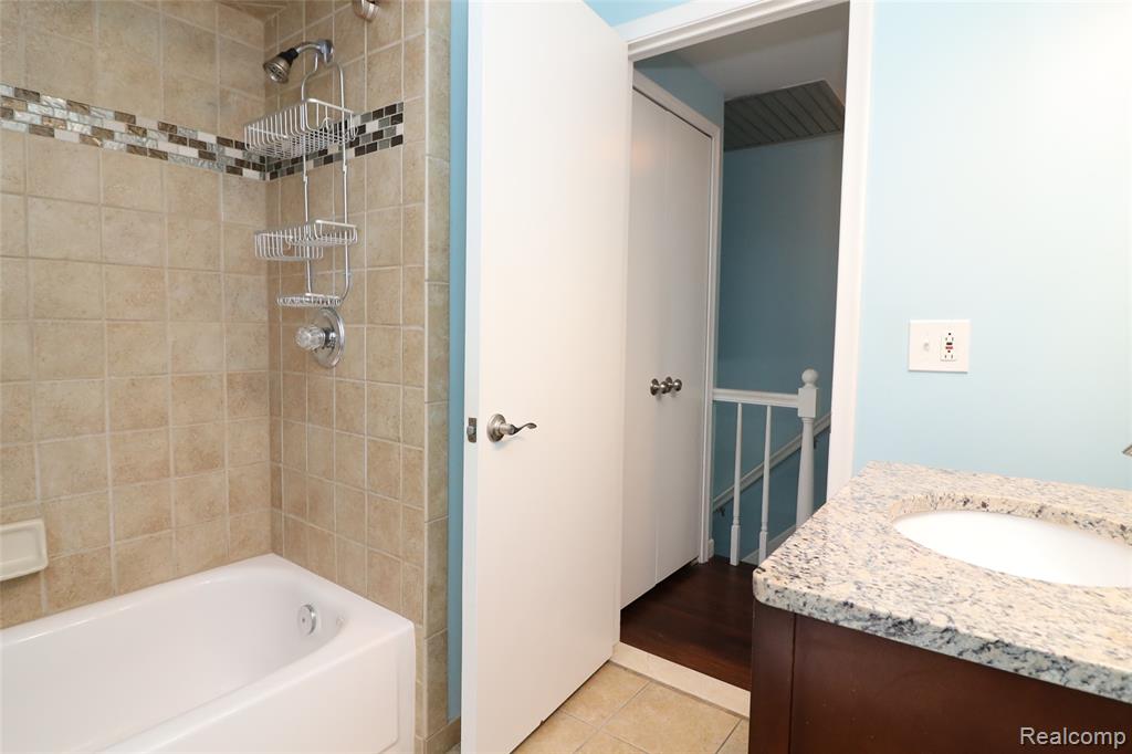 739 Kinloch Street, Dearborn Heights, MI 48127 — Photo 31