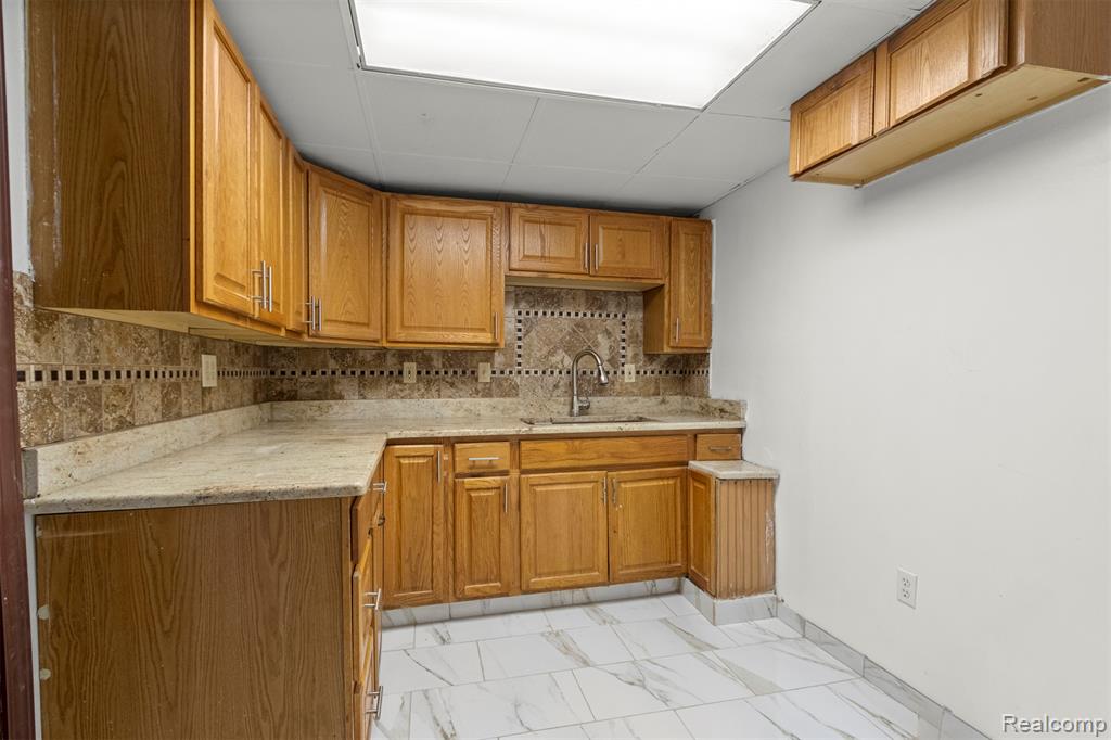 7718 Steadman Street, Dearborn, MI 48126 — Photo 46